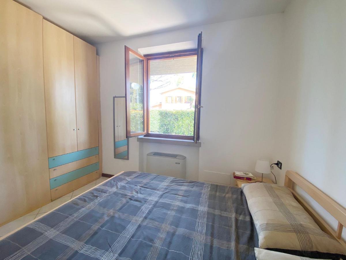 Apartment With Garden And Grill - Green Residence Sirmione Desenzano del Garda Exterior foto